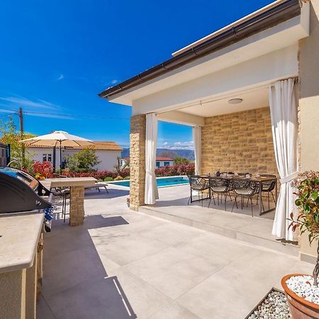 Holiday House Villa Andro Pinezići 외부 사진