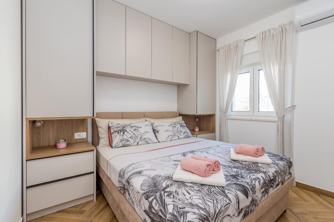 Holiday House Villa Andro Pinezići 외부 사진