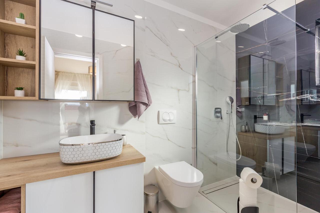 Holiday House Villa Andro Pinezići 외부 사진