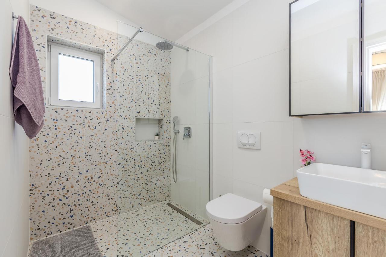 Holiday House Villa Andro Pinezići 외부 사진