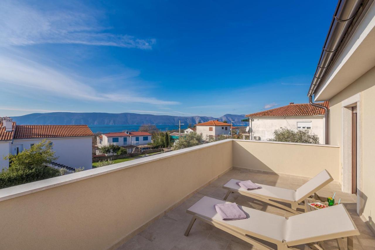 Holiday House Villa Andro Pinezići 외부 사진