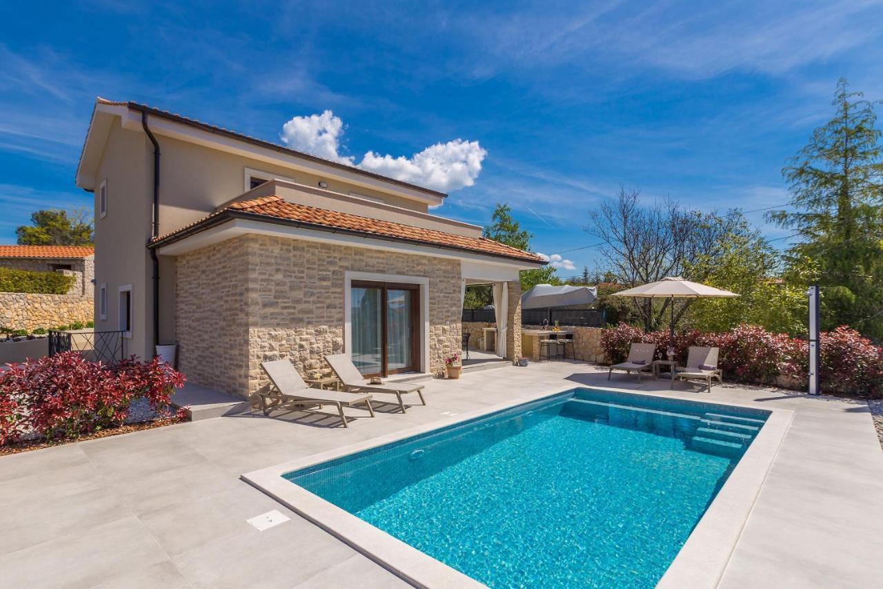 Holiday House Villa Andro Pinezići 외부 사진