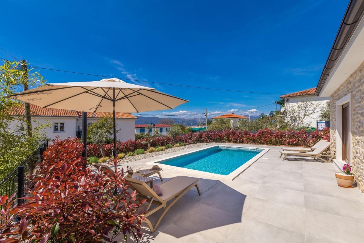 Holiday House Villa Andro Pinezići 외부 사진